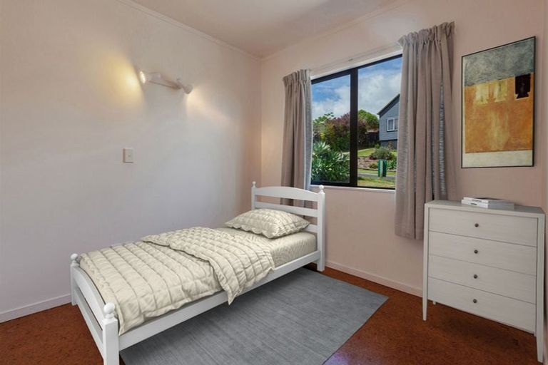 Photo of property in 11 Torsby Road, Coopers Beach, 0420