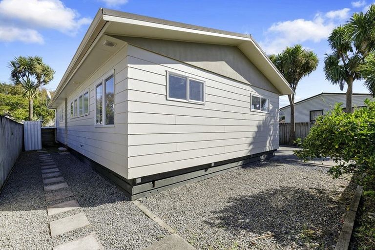 Photo of property in 26 Harrison Crescent, Avalon, Lower Hutt, 5011