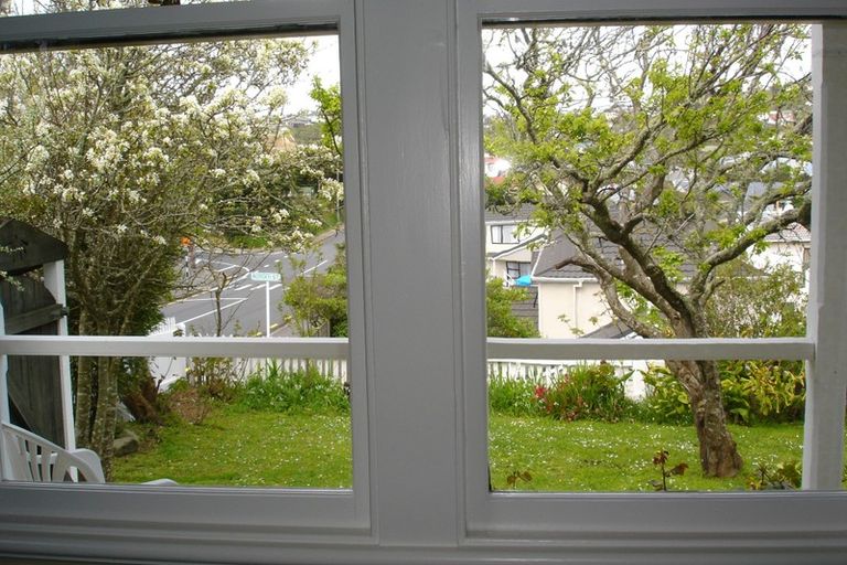 Photo of property in 17 Ironside Road, Johnsonville, Wellington, 6037