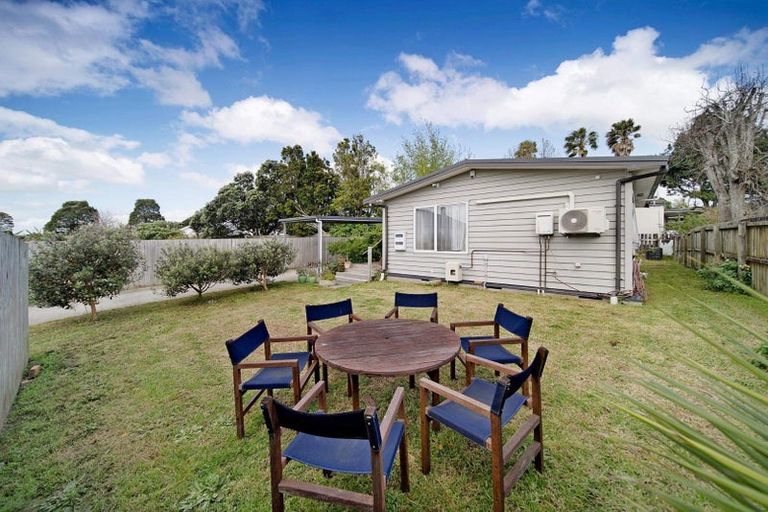 Photo of property in 5 Viscount Street, Mangere, Auckland, 2022