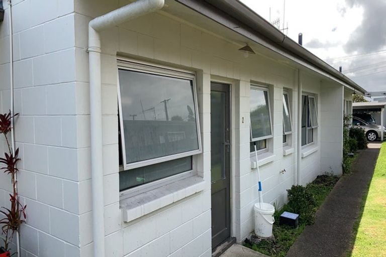 Photo of property in 2/129 Pillans Road, Otumoetai, Tauranga, 3110