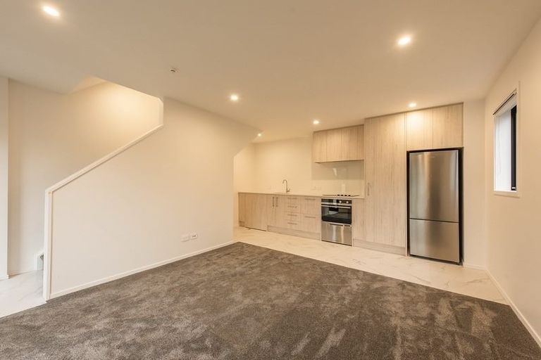 Photo of property in 2/16 Biddle Crescent, Taita, Lower Hutt, 5011