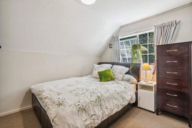 Photo of property in 19a Percy Dyett Drive, Karori, Wellington, 6012