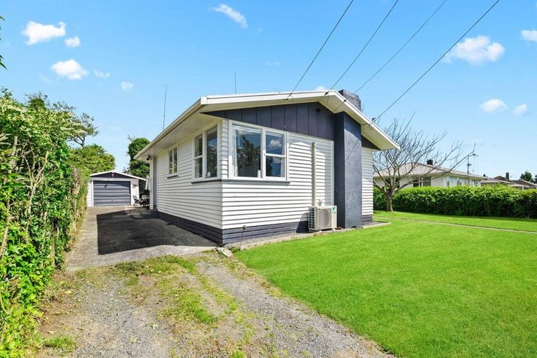 Photo of property in 7 Northolt Road, Fairview Downs, Hamilton, 3214