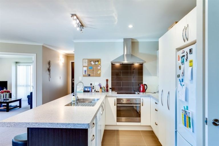 Photo of property in 4 Hawea Place, Poraiti, Napier, 4112