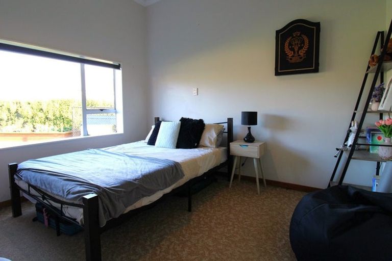 Photo of property in 27 Brighton Road, Green Island, Dunedin, 9018