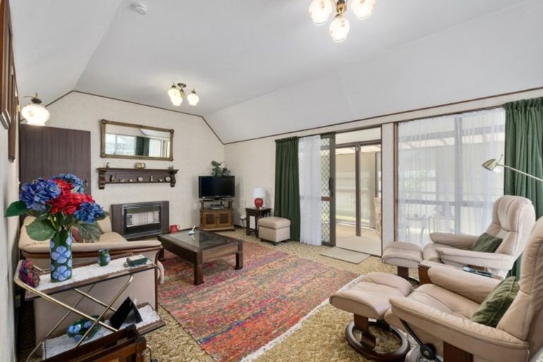 Photo of property in 52b Te Awe Awe Street, Hokowhitu, Palmerston North, 4410