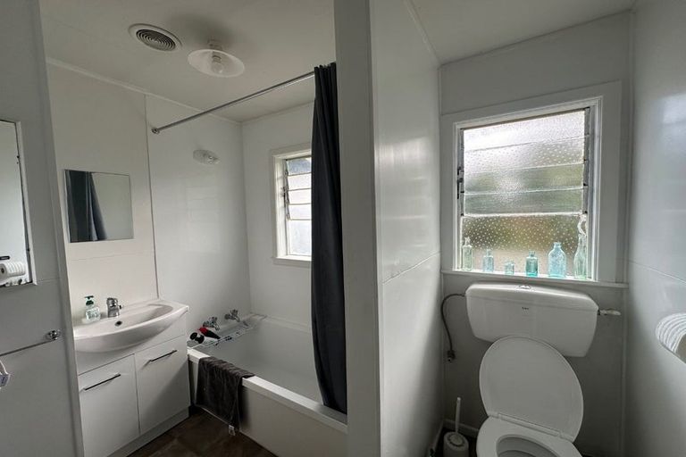 Photo of property in 3-7 Domain Road, Haumoana, 4102