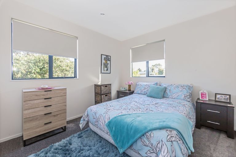 Photo of property in 18 Carento Way, Stanmore Bay, Whangaparaoa, 0932