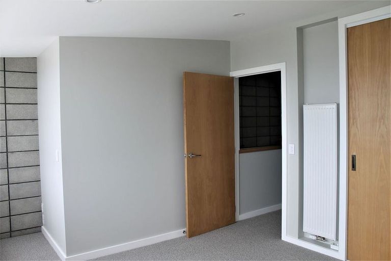 Photo of property in 442 The Esplanade, Island Bay, Wellington, 6023