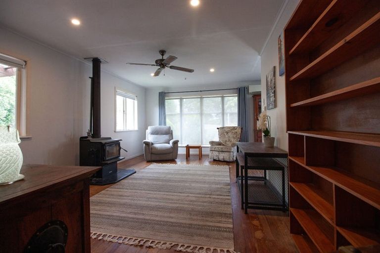 Photo of property in 1888 State Highway 1, Kaiwaka, 0573