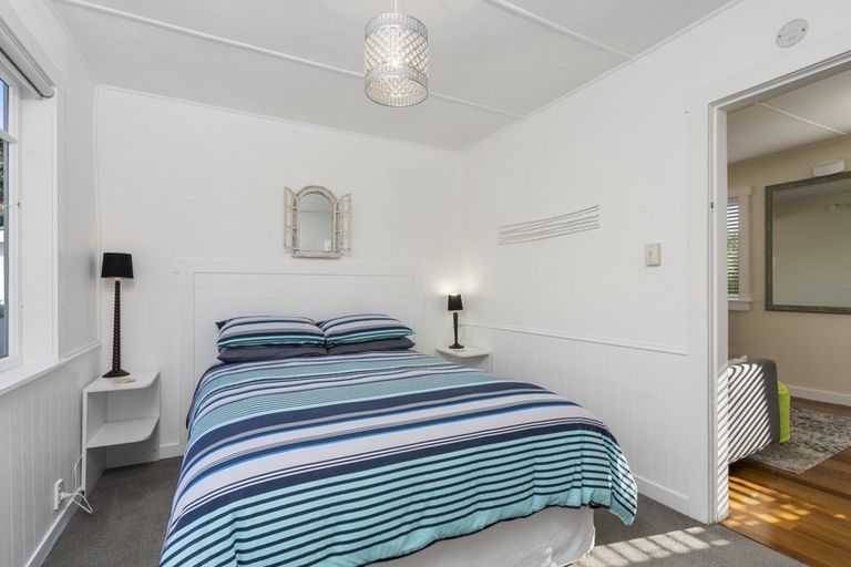 Photo of property in 11 Hope Avenue, Russell, 0202