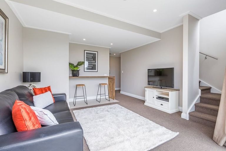 Photo of property in 373 Paremoremo Road, Paremoremo, Auckland, 0632