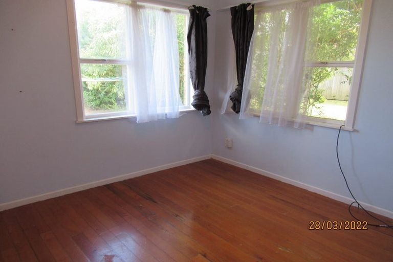 Photo of property in 382 West Coast Road, Glen Eden, Auckland, 0602