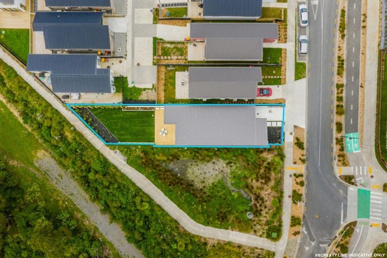 Photo of property in 36 Taiororua Avenue, Massey, Auckland, 0614