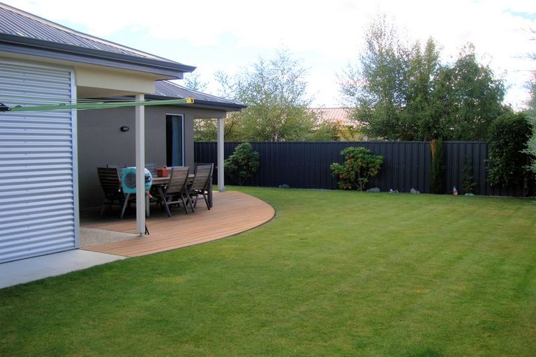 Photo of property in 26 Irishman Drive, Twizel, 7901