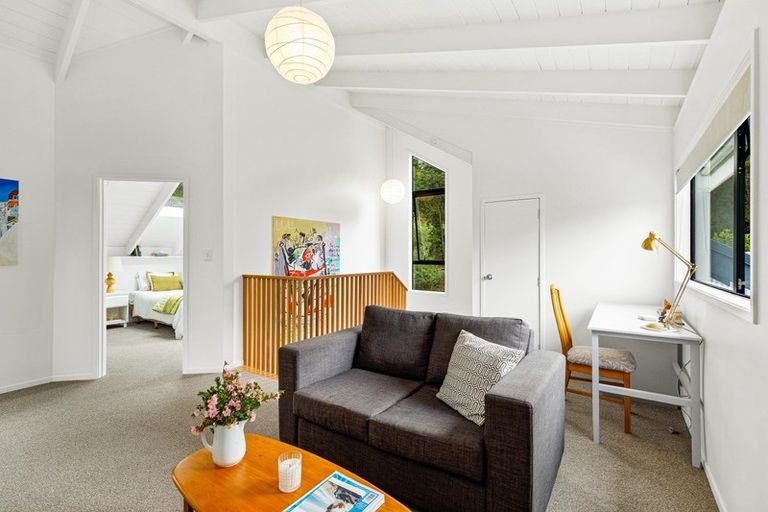 Photo of property in 961 Sandspit Road, Sandspit, Warkworth, 0982