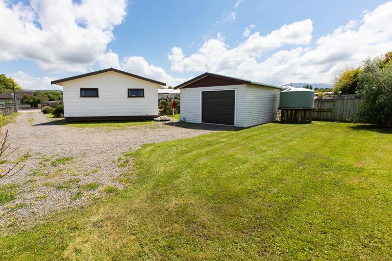 Photo of property in 20 Ross Street, Woodville, 4920