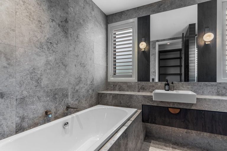 Photo of property in 18 Ruapani Street, Marshland, Christchurch, 8083