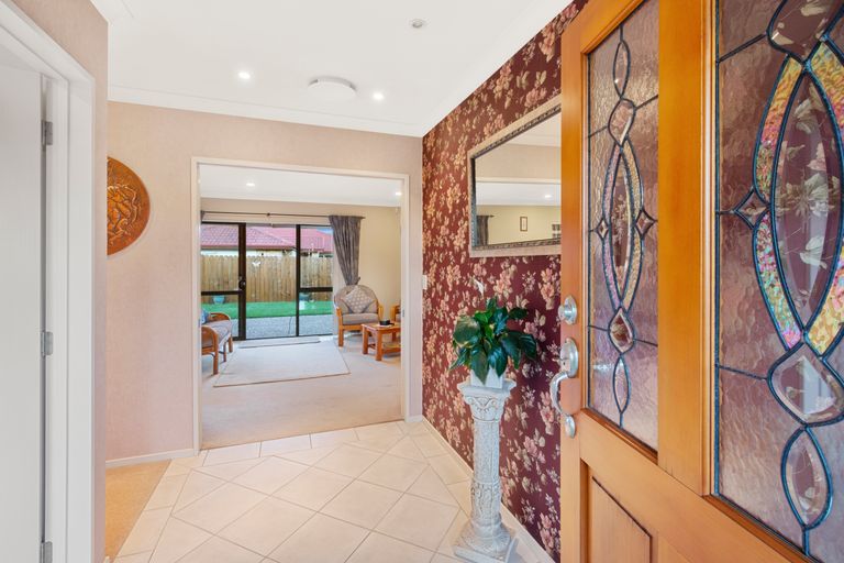 Photo of property in 20 Norm Pellow Drive, Manurewa, Auckland, 2105