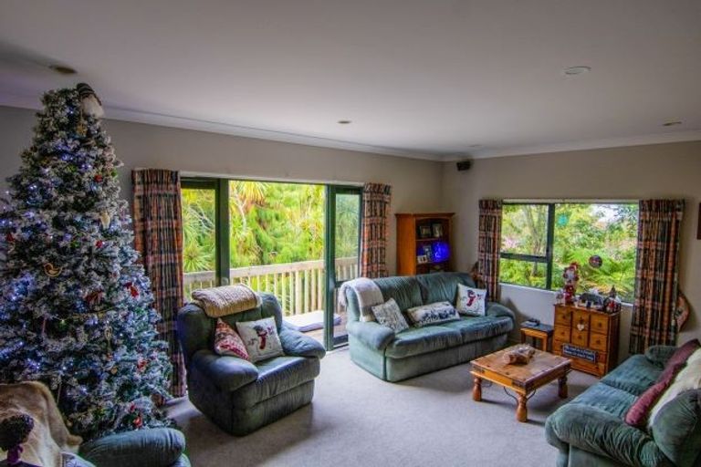 Photo of property in 2/25a Drake Street, Howick, Auckland, 2014