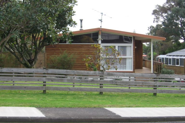 Photo of property in 53 O'halloran Road, Howick, Auckland, 2014