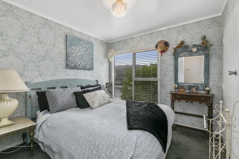 Photo of property in 41 Mcgowan Road, Wainuiomata, Lower Hutt, 5014