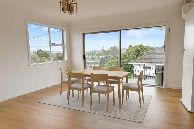 Photo of property in 5 Mcleod Road, Henderson, Auckland, 0612