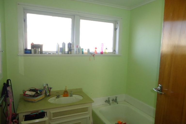 Photo of property in 25 Prospect Street, Putaruru, 3411