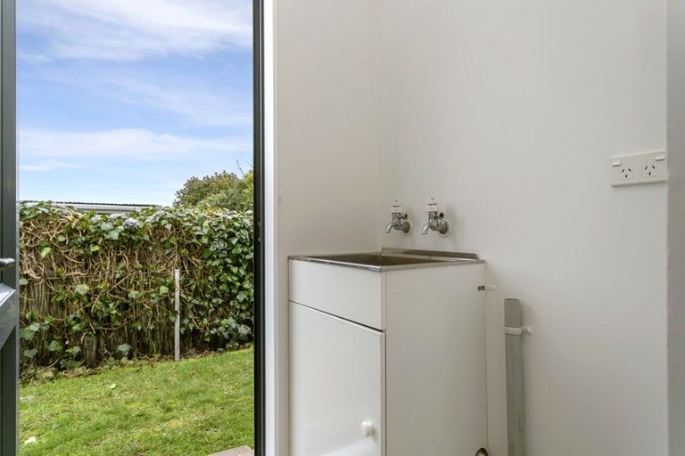 Photo of property in 2/5 Hinemoa Avenue, Taupo, 3330