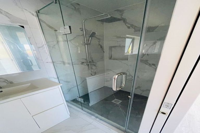 Photo of property in 187a Gray Avenue, Papatoetoe, Auckland, 2024