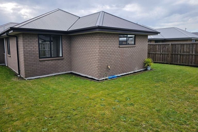 Photo of property in 60 Broadway Parade, Rolleston, 7615
