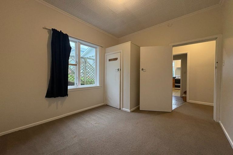 Photo of property in 69 Duncan Terrace, Kilbirnie, Wellington, 6022