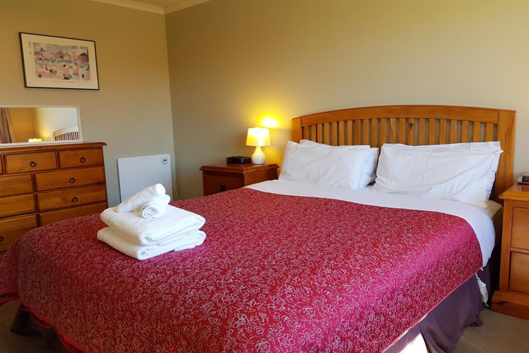 Photo of property in 18 Andrew Don Drive, Lake Tekapo, 7999