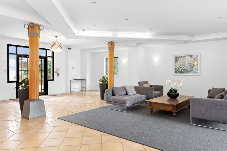 Photo of property in Highgate Towers, 1c/8 Howe Street, Freemans Bay, Auckland, 1011