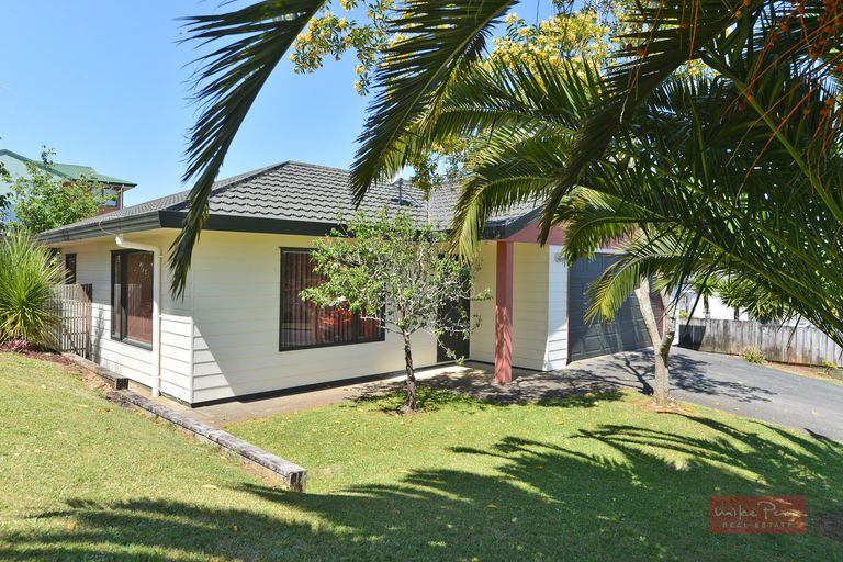 Photo of property in 55 Ridgeway Drive, Te Kamo, Whangarei, 0112