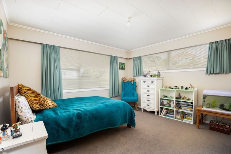 Photo of property in 108 Frankley Road, Frankleigh Park, New Plymouth, 4310