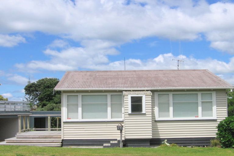 Photo of property in 17 Hinemoa Road, Waihi Beach, 3611