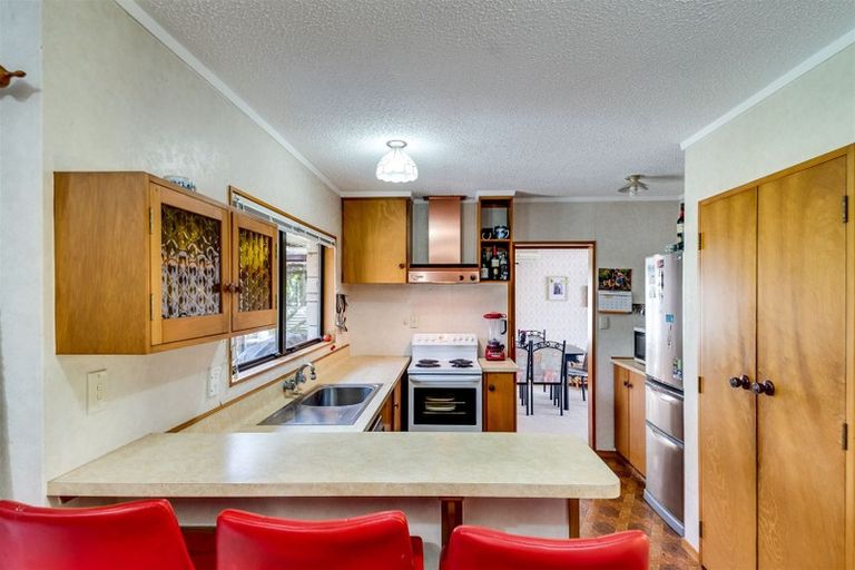 Photo of property in 56 Townshend Crescent, Greenmeadows, Napier, 4112