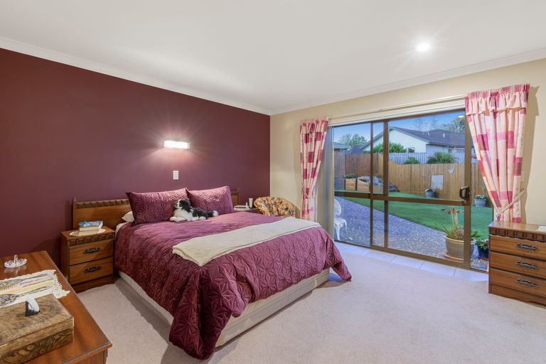 Photo of property in 20 Norm Pellow Drive, Manurewa, Auckland, 2105