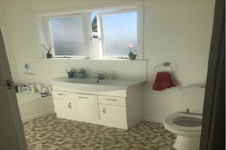 Photo of property in 75 Brookfield Street, Hamilton East, Hamilton, 3216