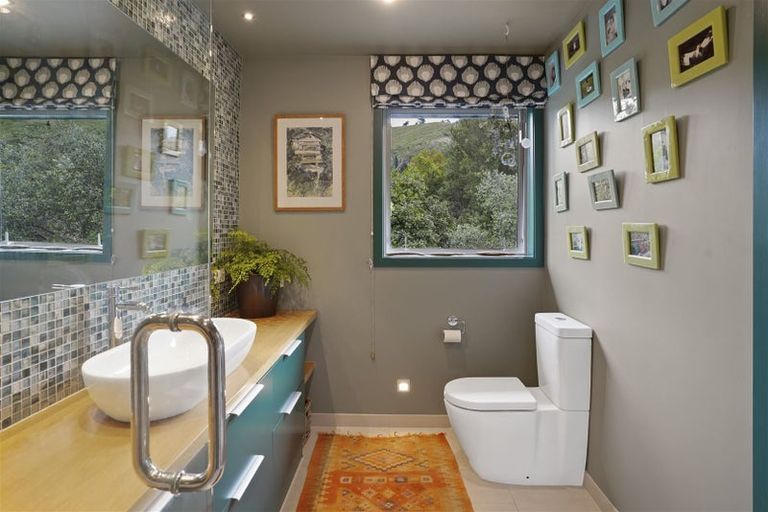 Photo of property in 42 Whitfield Street, Sumner, Christchurch, 8081