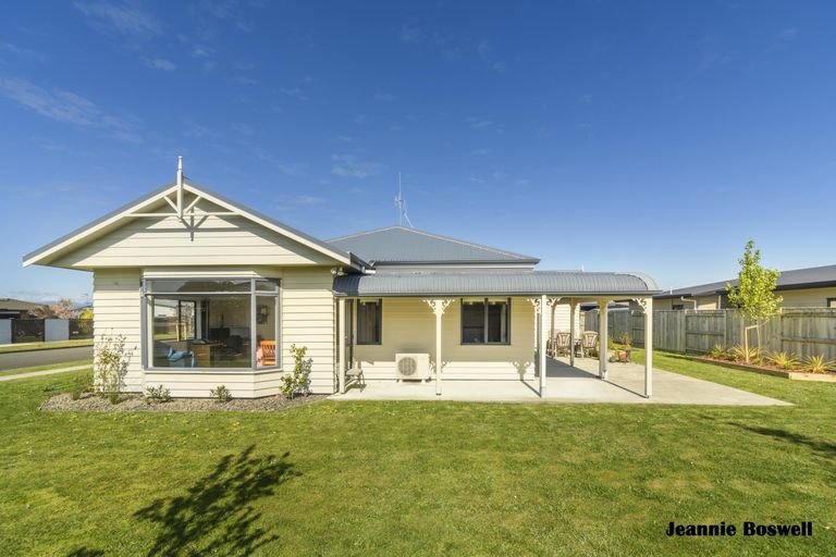 Photo of property in 71 Bryant Street, Takaro, Palmerston North, 4412