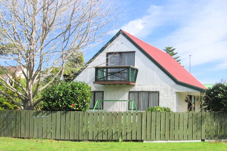 Photo of property in 13 Kaimai Place, Hairini, Tauranga, 3112