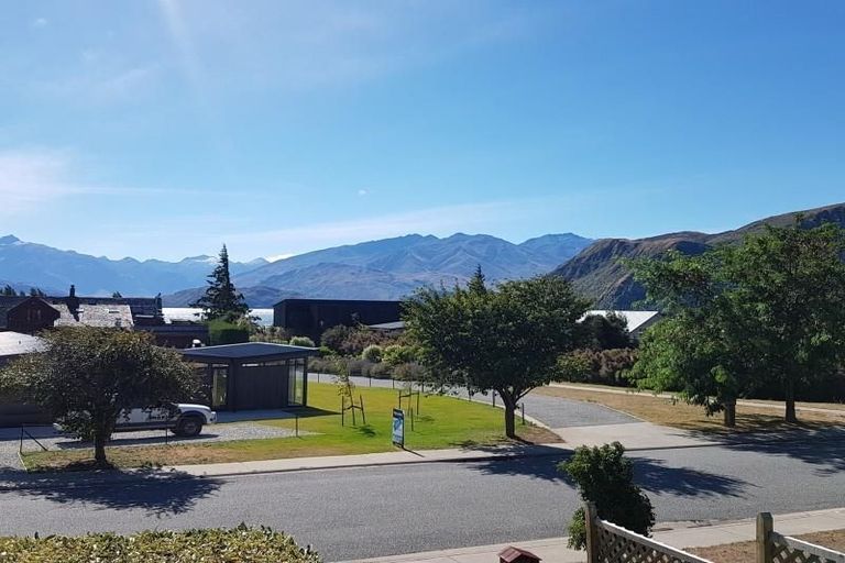 Photo of property in 26 Penrith Park Drive, Wanaka, 9305