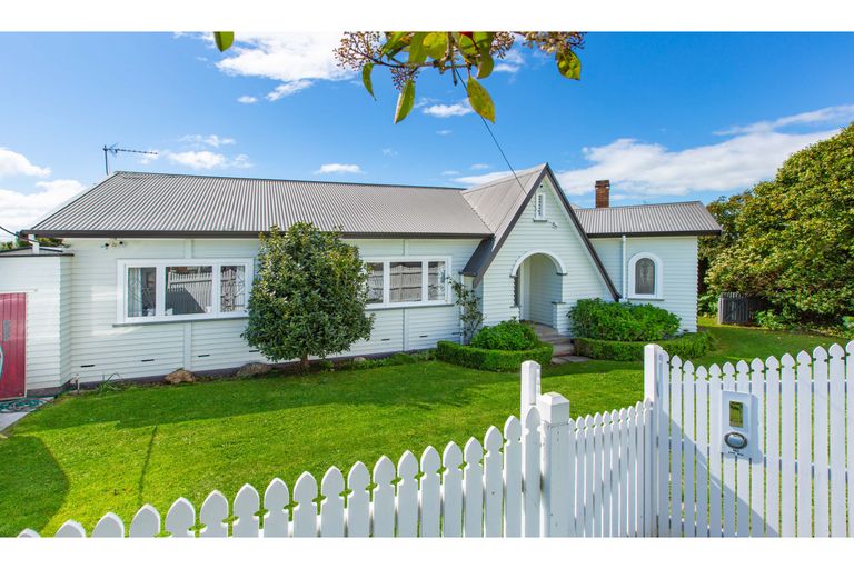 Photo of property in 9 Alfred Street, Fairfield, Hamilton, 3214