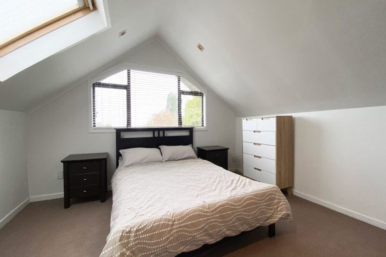 Photo of property in 1/1 Paparoa Road, Cockle Bay, Auckland, 2014