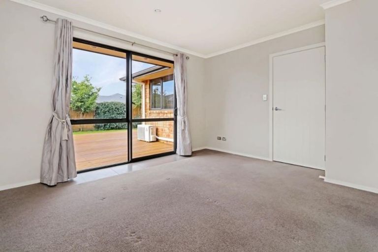 Photo of property in 8 Whistler Close, Rototuna North, Hamilton, 3210