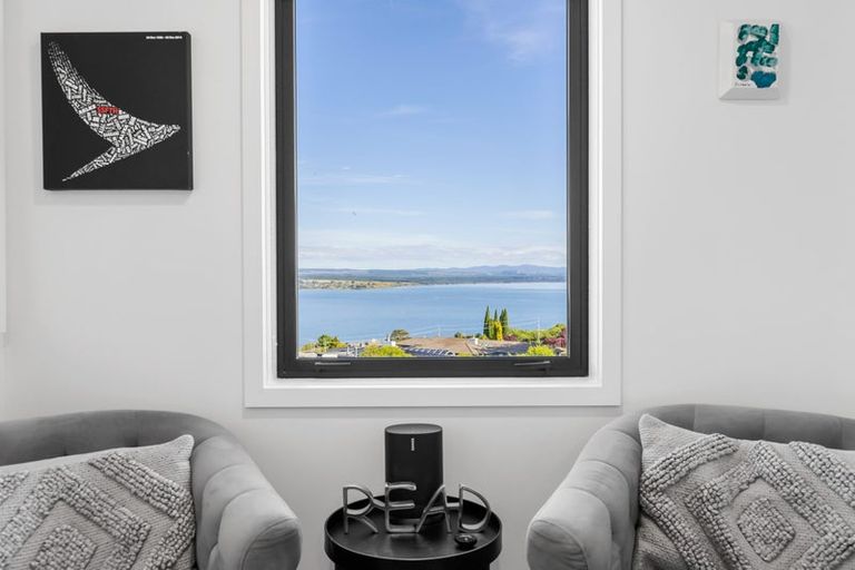 Photo of property in 38b Mapara Road, Acacia Bay, Taupo, 3385