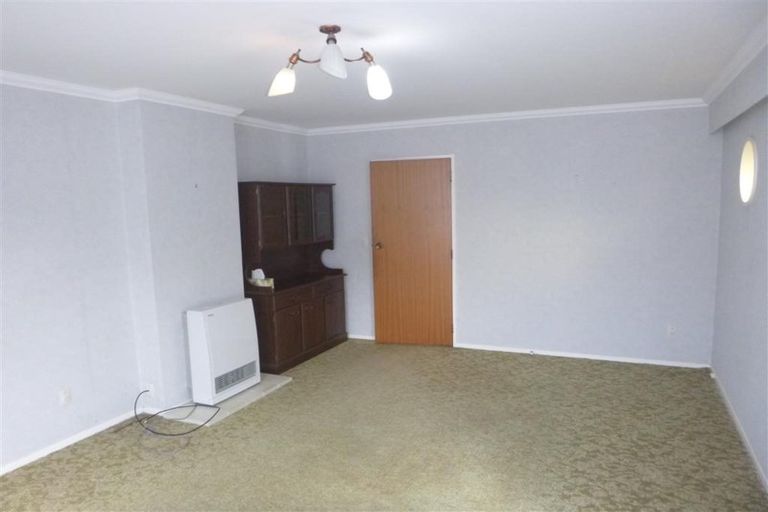 Photo of property in 20 Marina Grove, Hutt Central, Lower Hutt, 5010